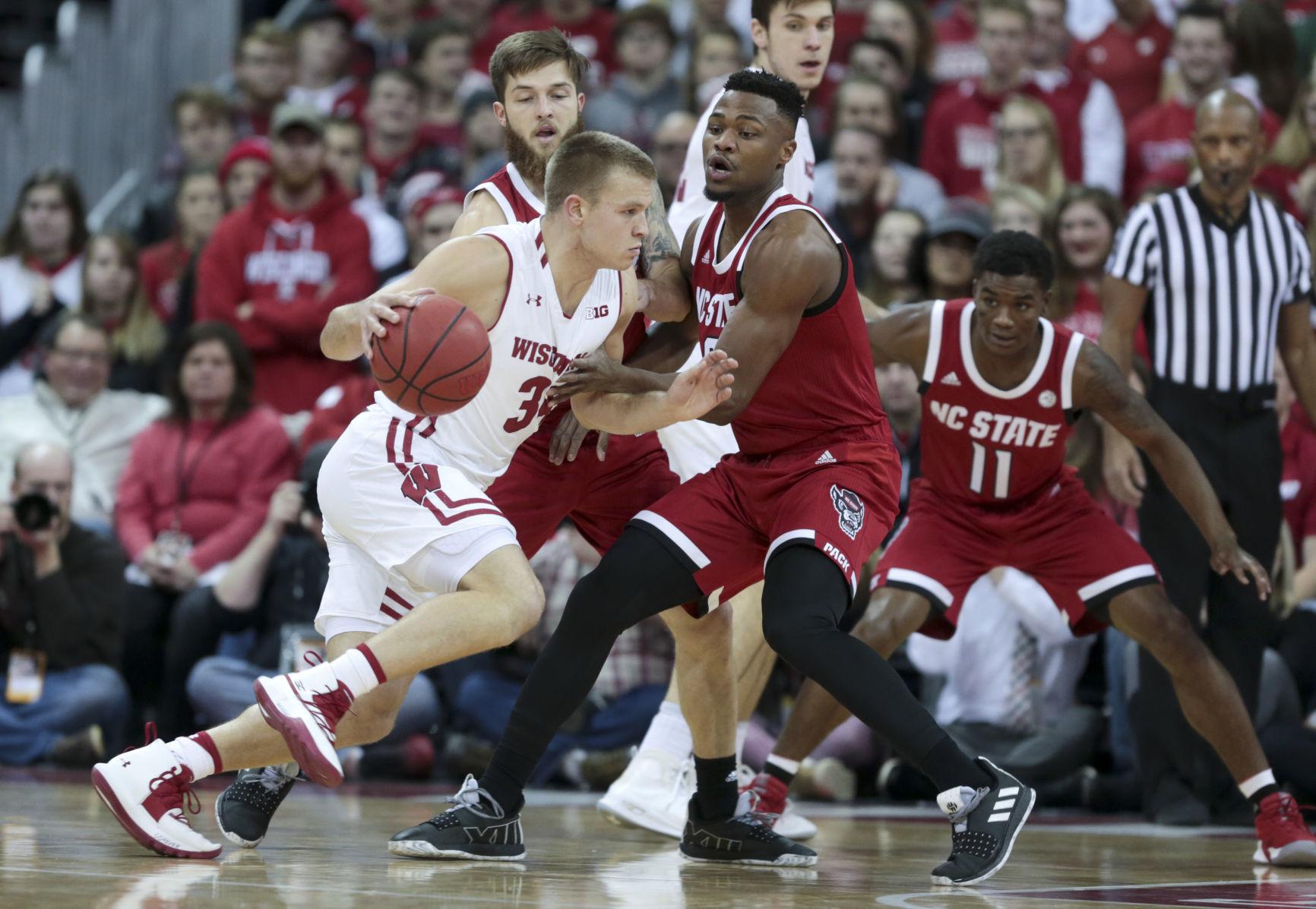 Badgers 79, Wolfpack 75